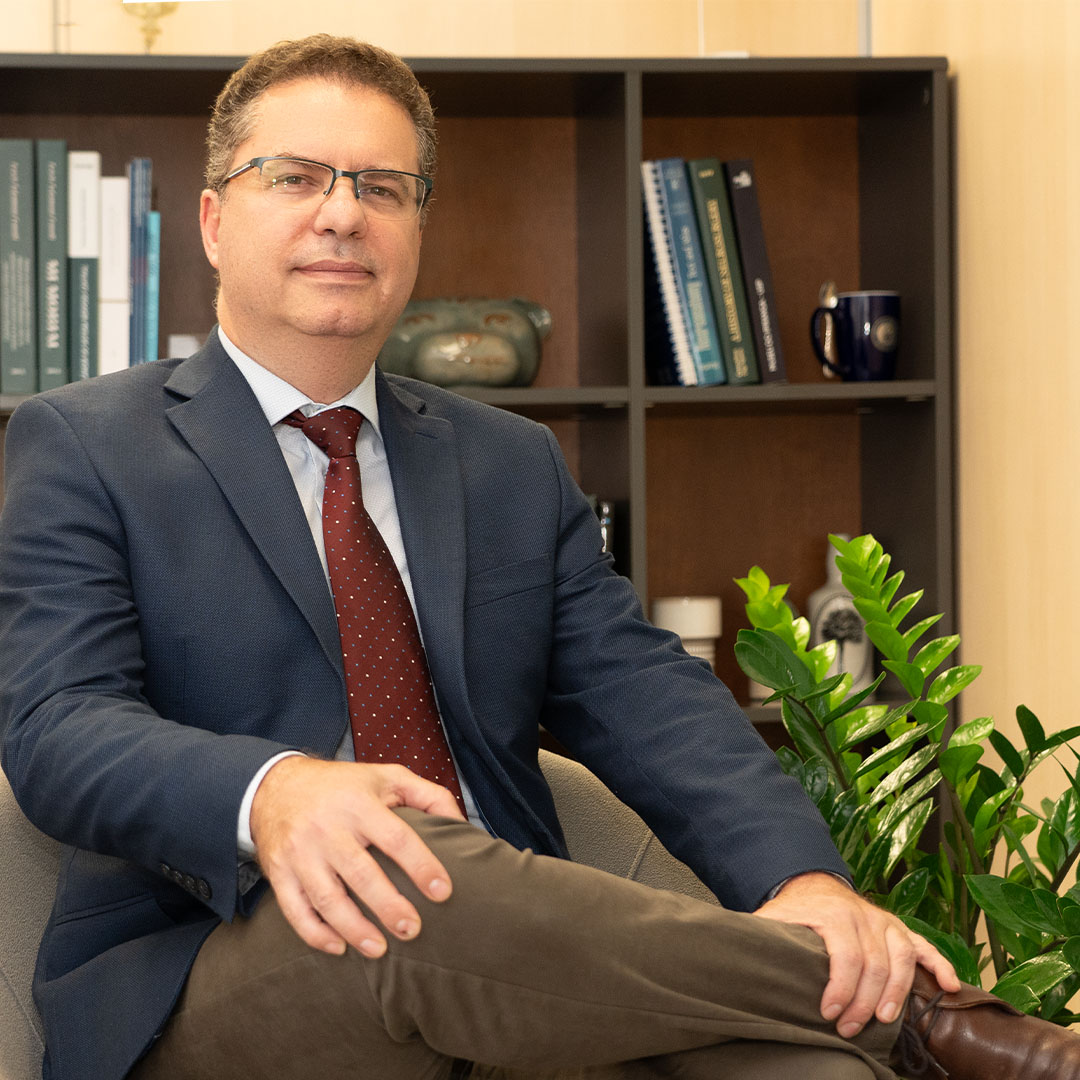 Leia mais sobre o artigo Neurologista Especialista em Tremor Essencial em SP